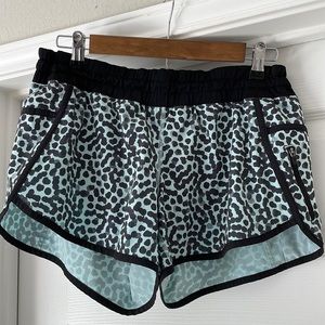 Lululemon running short